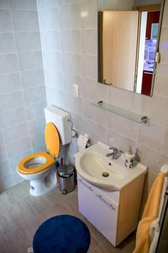 Bathroom 2, Apartments Kula Kambi, Kaštela