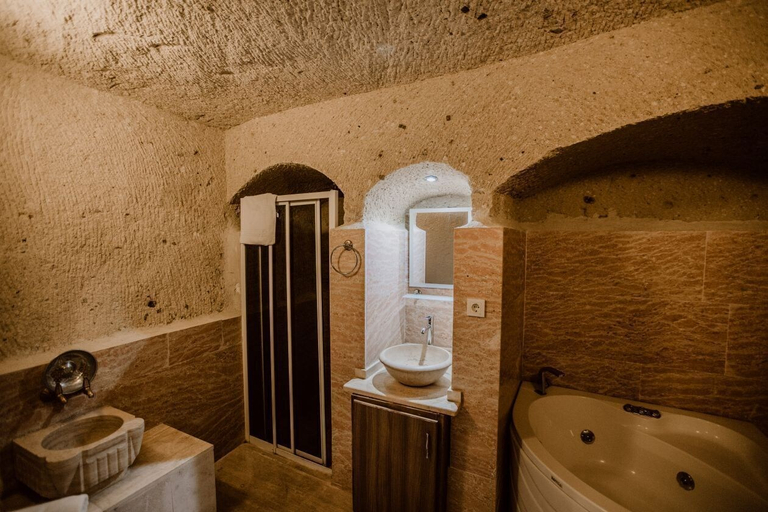 Bathroom 5, Ortahisar Cave Hotel, Ürgüp