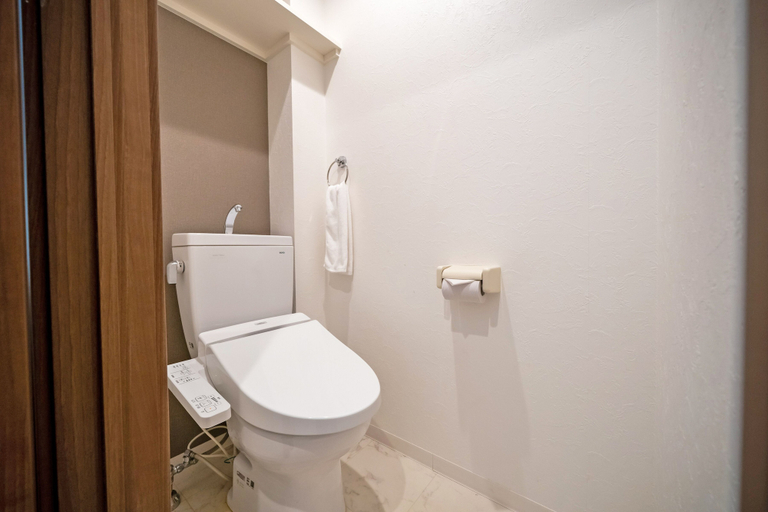 Bathroom 3, Grandouce Momodani, Osaka