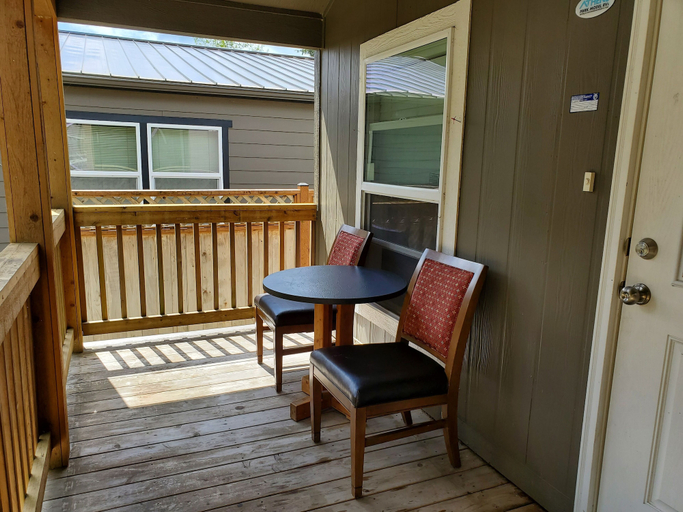 Others 4, 3 Rivers Resort and Guide Service, Clallam