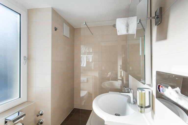 Bathroom 4, Le Petit CHARME-INN, Visp