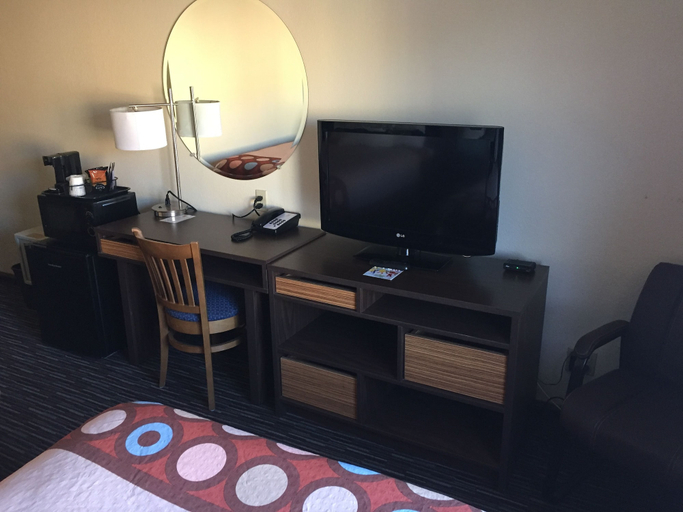 Bedroom 4, Super 8 by Wyndham College Station, Brazos