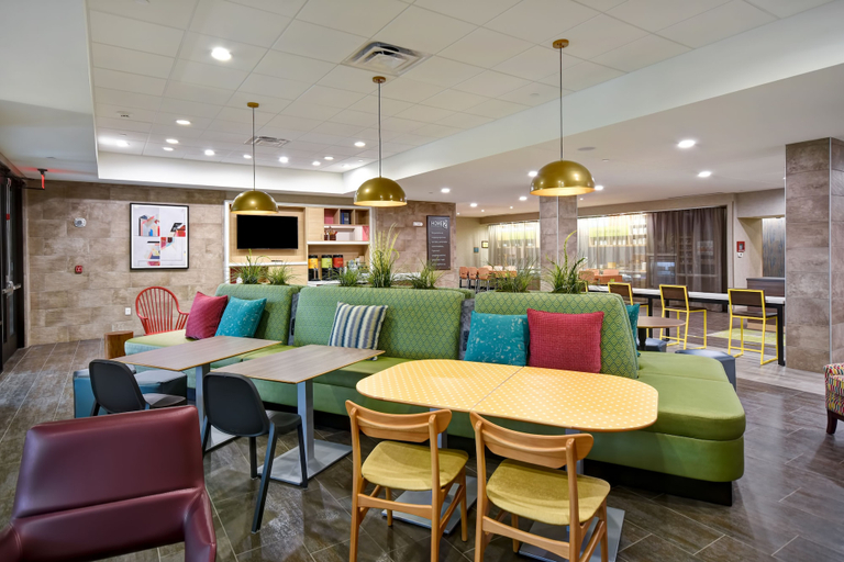 Food & Drinks 5, Home2 Suites by Hilton Frankfort, Franklin