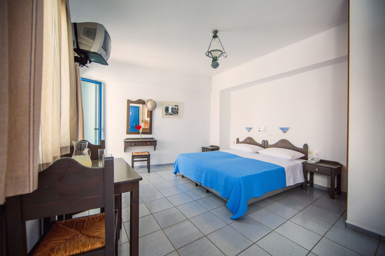 Bedroom 4, Iliana Hotel, Crete