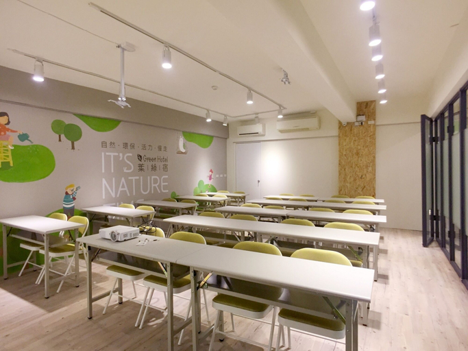 Food & Drinks 5, Green Hotel - Fengjia, Taichung