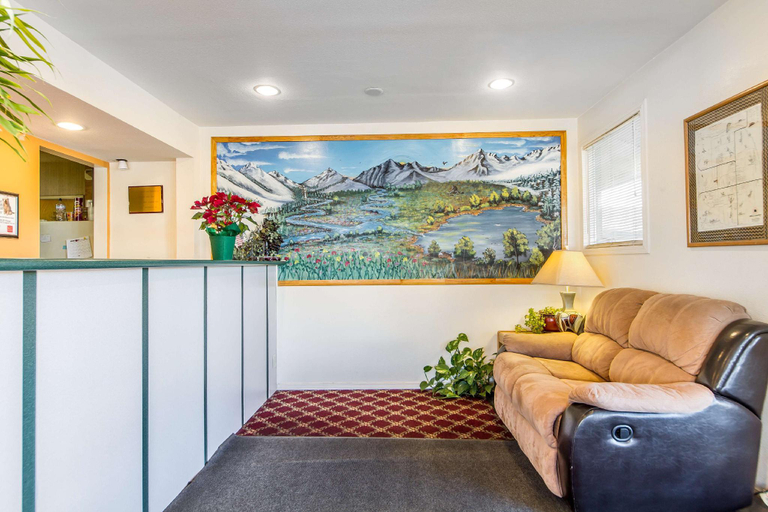 Public Area 2, Quality Inn Bishop near Mammoth, Inyo