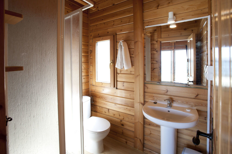 Bathroom 3, Camping Bayona Playa, Pontevedra