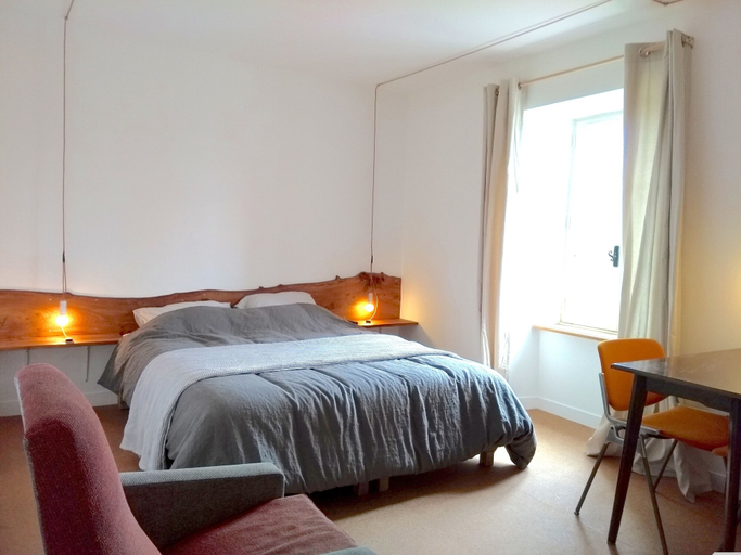 Bedroom 3, La Maison Folia, Manche