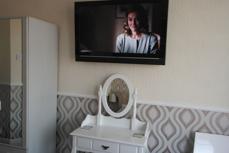 Bedroom 2, Delamere Hotel, Blackpool