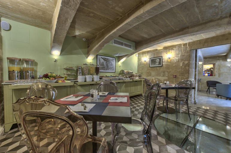 Food & Drinks 5, Palazzo Consiglia - IK Collection