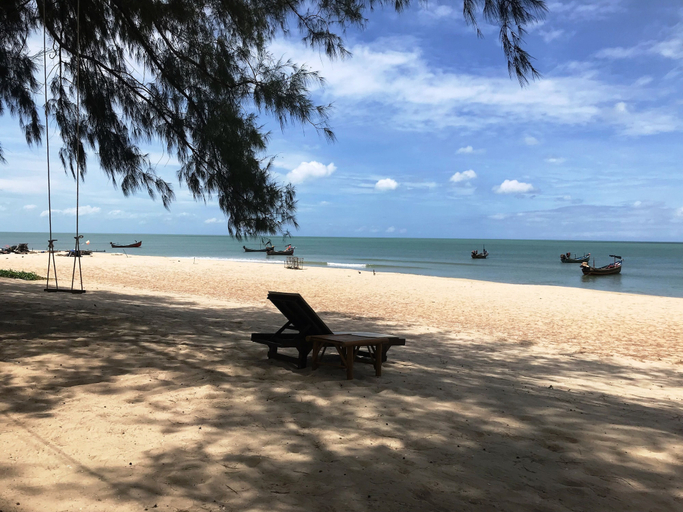 Others 3, Ao Thai Resort, Sathing Phra