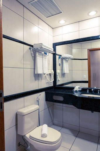Bathroom 4, Hotel Executive Arapongas, Arapongas