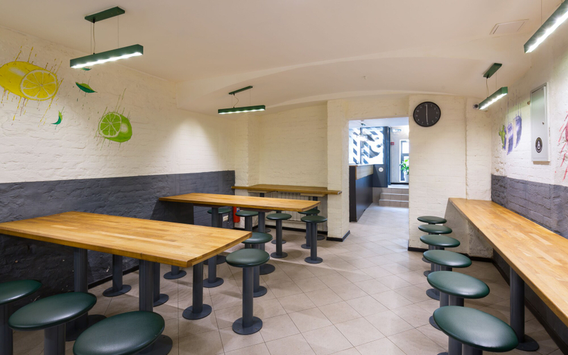 Food & Drinks 4, Station Hotel M19, Sankt-Peterburg gorsovet