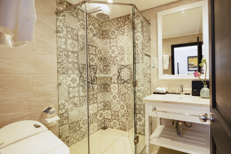Bathroom 5, Alagon D'antique Hotel & Spa, District 1