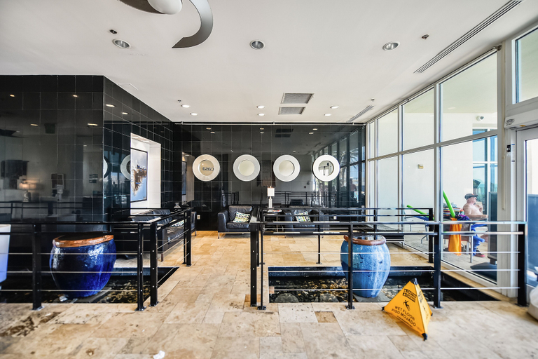 Food & Drinks, Sterling Breeze by Book That Condo, Bay