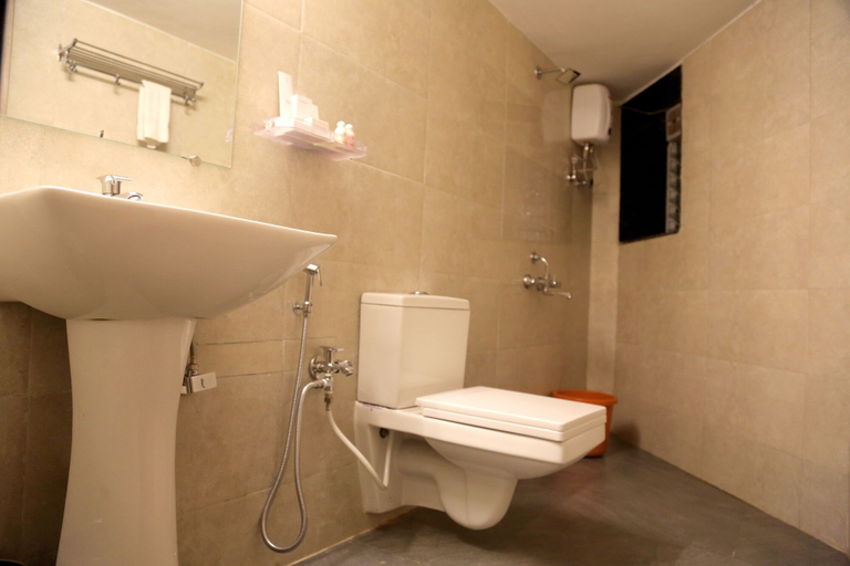 Bathroom 5, Sai River Resort, Raigarh
