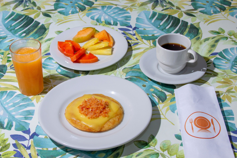 Food & Drinks 5, Hotel 1525 By Geh Suites, Santa Marta (Dist. Esp.)