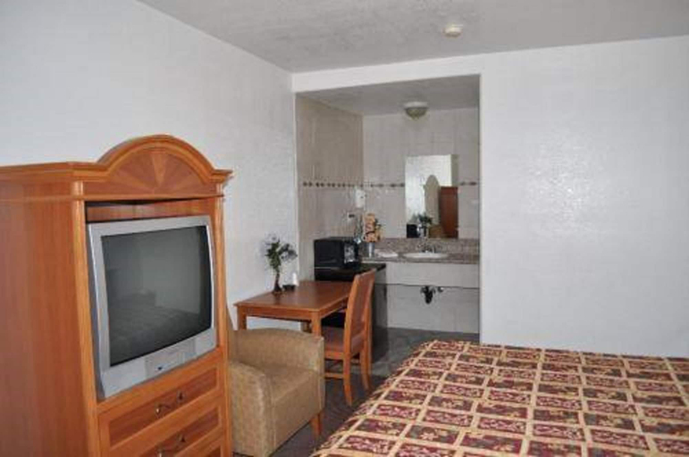 Others 5, Palace Inn Oxnard, Ventura