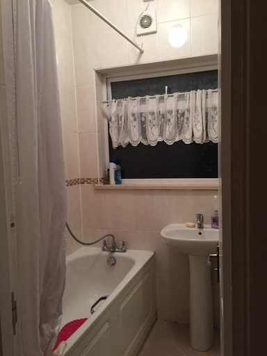 Bathroom 2, Harley House, London