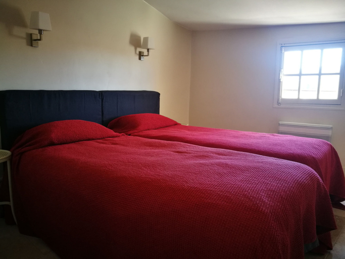 Bedroom 3, Ancienne Maison des Gardes, Vaucluse