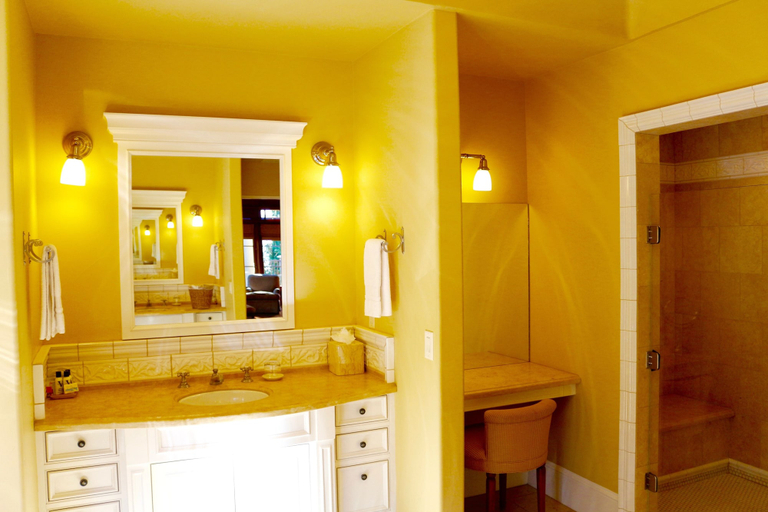 Bathroom 4, CaliPaso Winery, San Luis Obispo