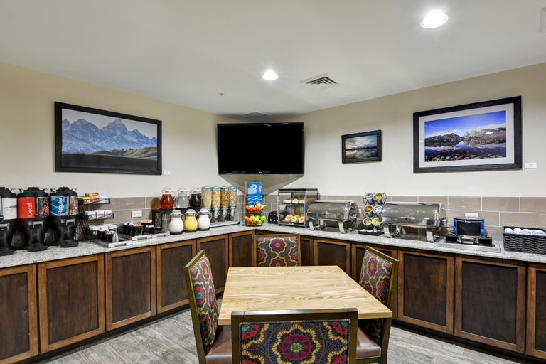 Food & Drinks 5, Homewood Suites by Hilton Jackson, Teton