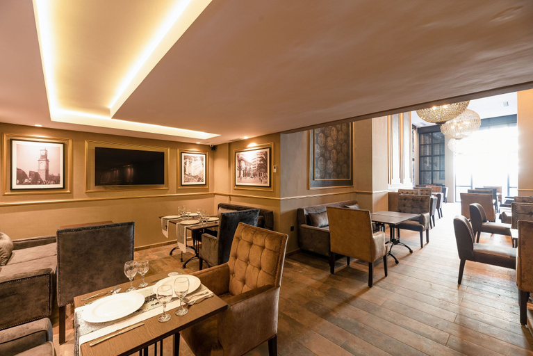 Food & Drinks 5, Avenue Suites & Appart hôtel Deluxe, Casablanca