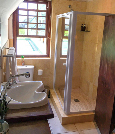 Bathroom 5, CANA Vineyard Guesthouse, Cape Winelands