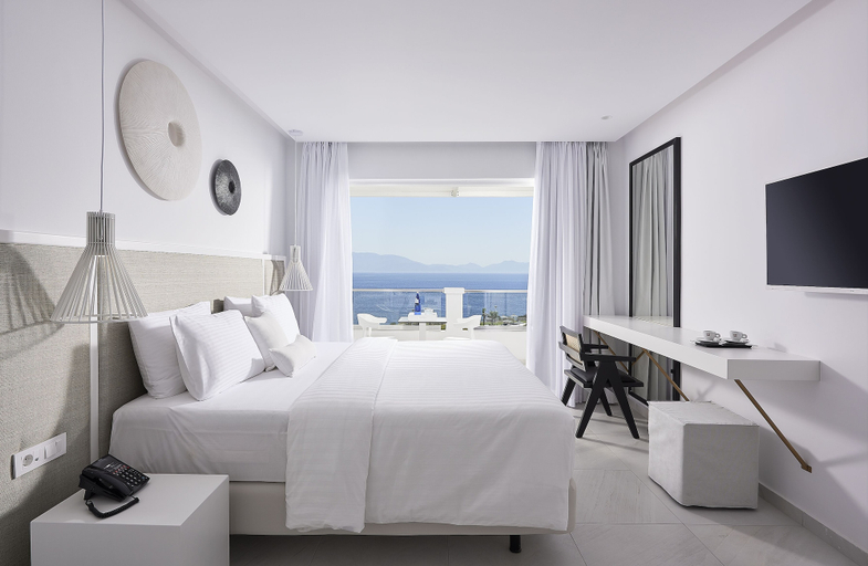Bedroom 3, Dimitra Beach Hotel & Suites, South Aegean
