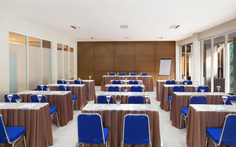 Business Facilities 20