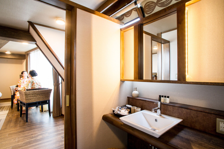 Bathroom 5, Shinyu no Yado Sazana, Higashiizu