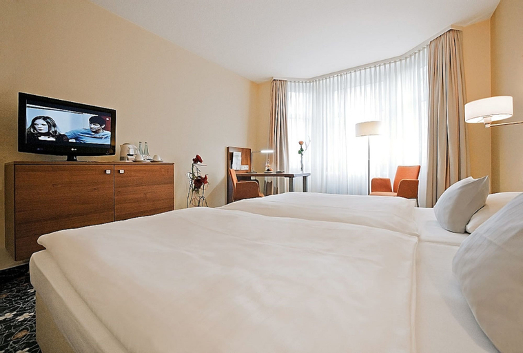 Bedroom 14