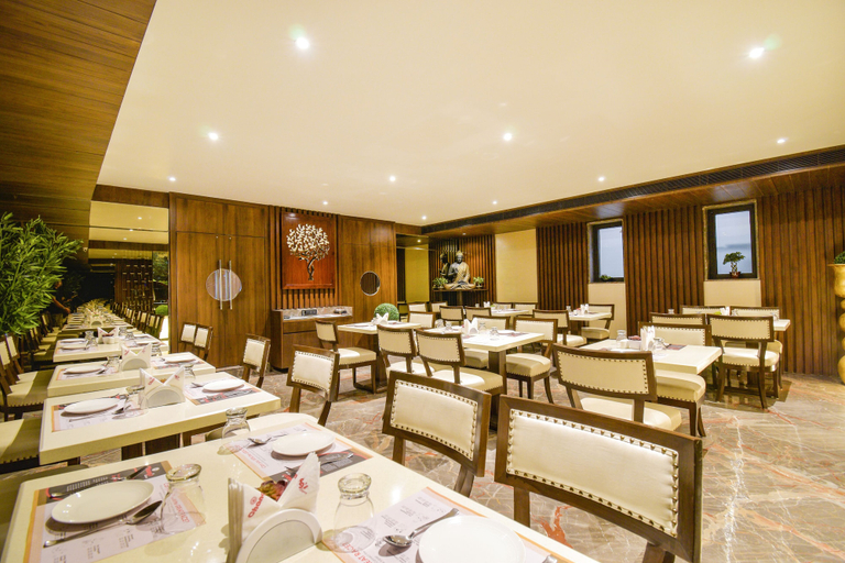 Food & Drinks 2, FabHotel Eco Stay, Indore