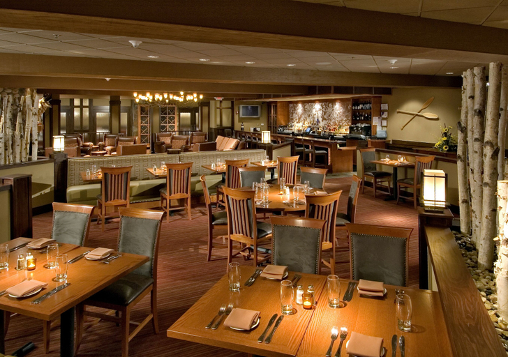 Food & Drinks 5, DoubleTree by Hilton Chicago - Arlington Heights, Cook