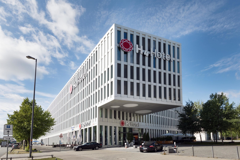 Exterior & Views 2, H4 Hotel München Messe, München