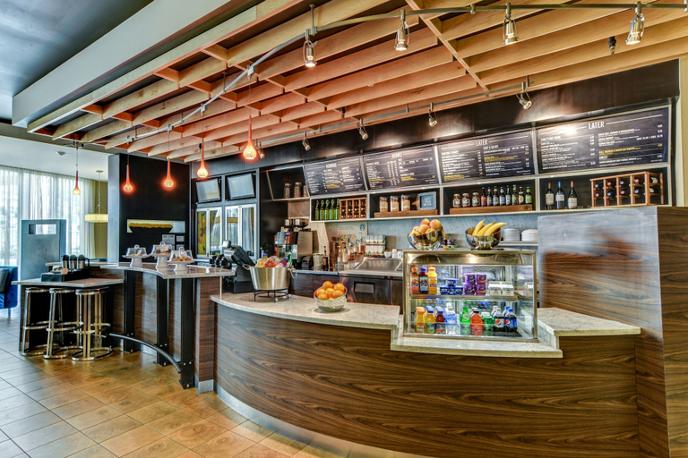 Food & Drinks 4, Courtyard by Marriott Bridgeport Clarksburg, Harrison