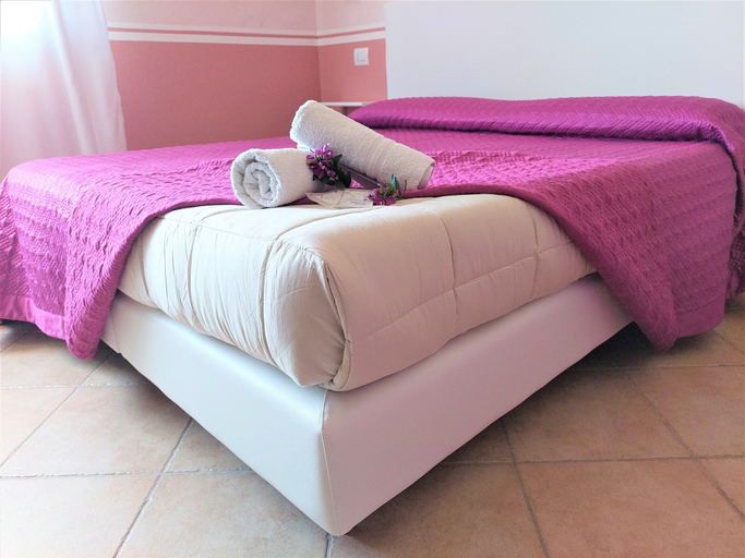 Bedroom 4, Memo's Affittacamere, Oristano