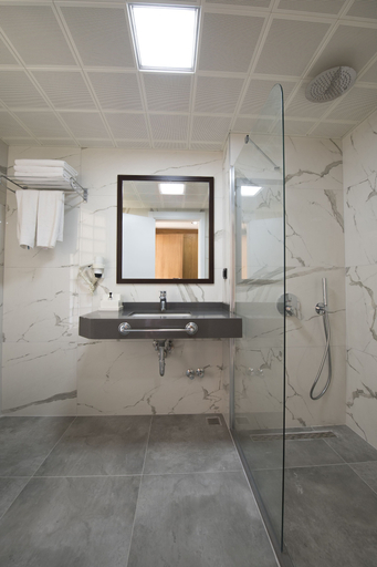 Bathroom 5, Belcehan Hotel, Fethiye
