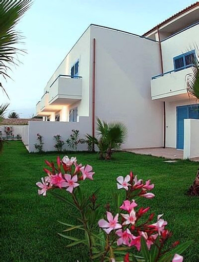 Exterior & Views 2, Hotel Parco della Rocca, Ragusa
