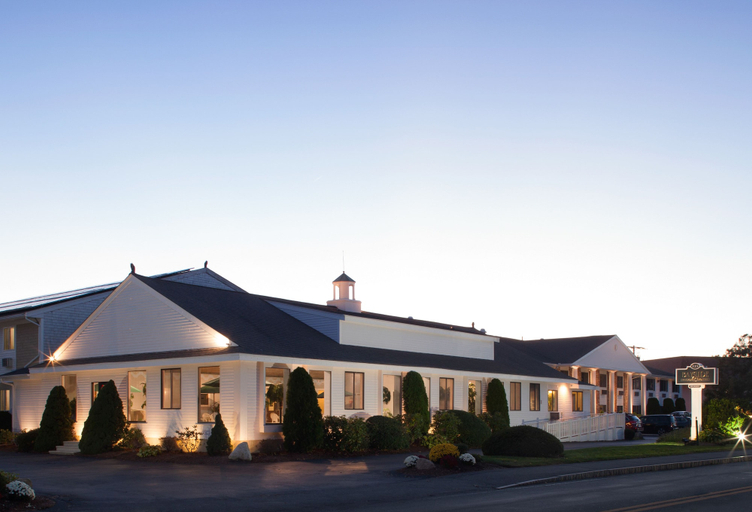 Exterior & Views 2, Bayside Resort Hotel, Barnstable