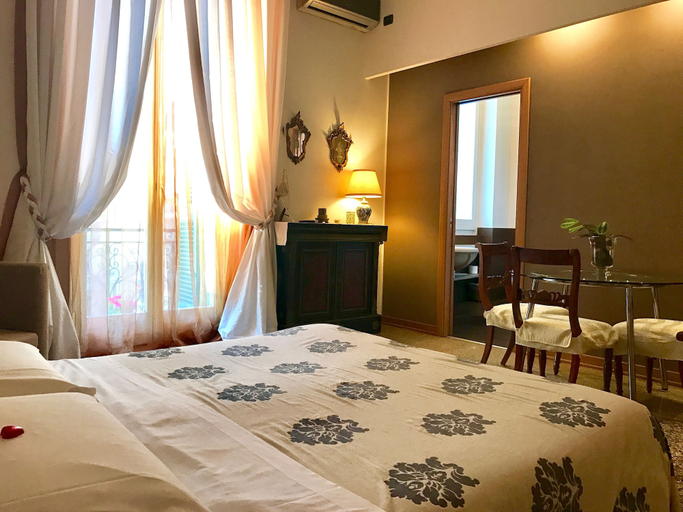Bedroom 3, B&B Orsini46, Napoli