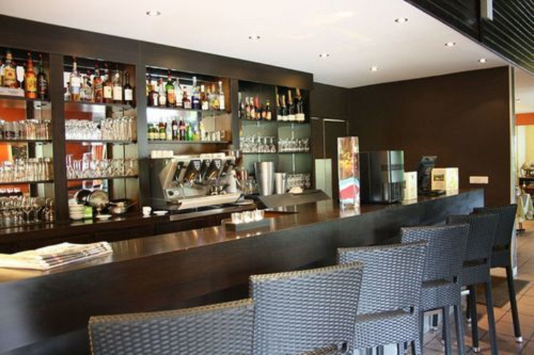 Food & Drinks 5, La Bertelière, The Originals Relais Rouen, Seine-Maritime