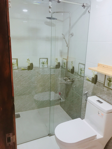 Bathroom 3, Sen Vang Apartment & Hotel, Nha Trang
