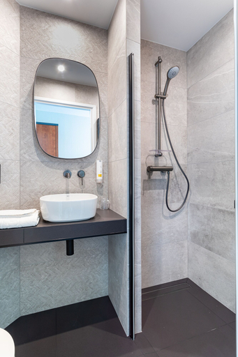 Bathroom 4, Qubus Hotel Zielona Gora, Zielona