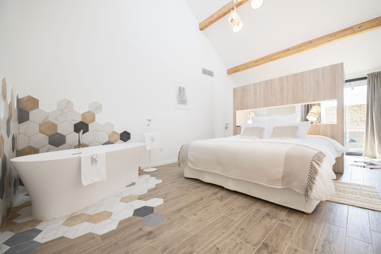 Bedroom 4, Au Clos du Lac, Marne