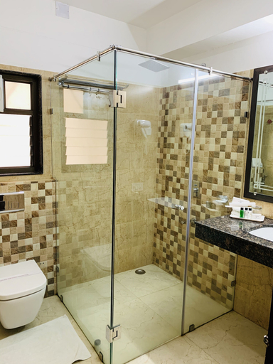 Bathroom 4, The Loft Hotel, Darjiling