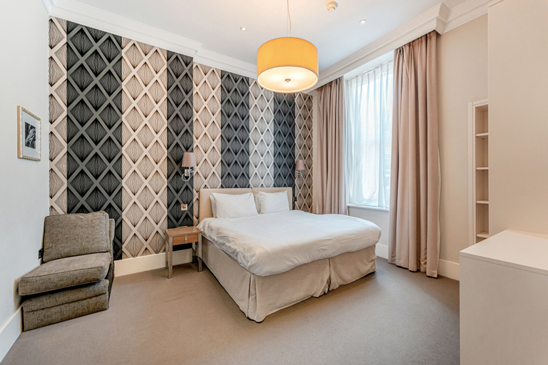 Bedroom 2, Ashburn Court, London