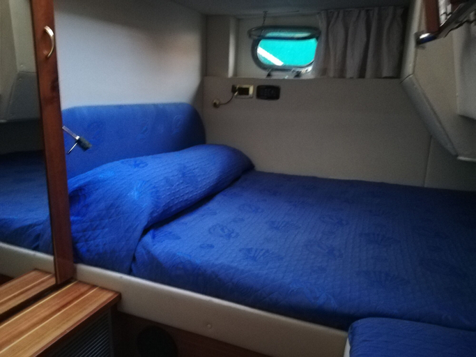 Bedroom 2, Sorrento Holiday Charter, Napoli