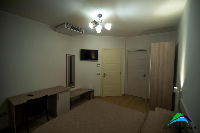 Bedroom 3, B&B Terra Mare, Potenza