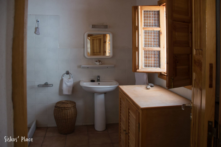 Bathroom 4, Siskosplace, South Aegean